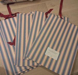 9 Sézane Paper Gift Bag in Striped Pattern